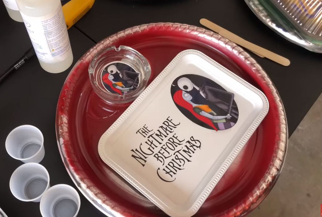 How To Clean Rolling Tray