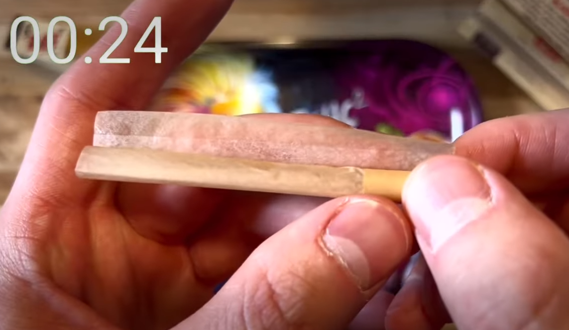How To Roll A Blunt With Rolling Papers